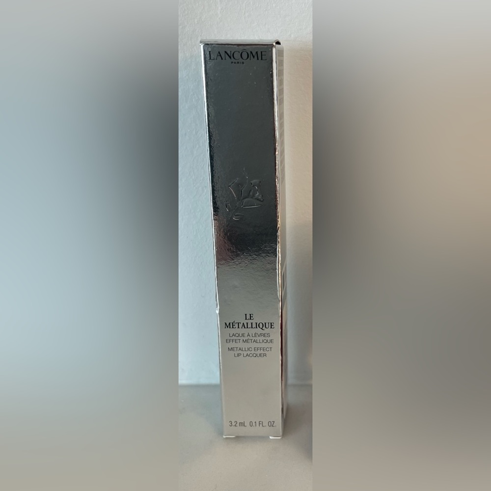 Brand New in box Lancôme metallic lip lacquer FULL Size Purple Onyx,retails $22!